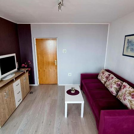 Apartman Rose Apartment Рийека Екстериор снимка