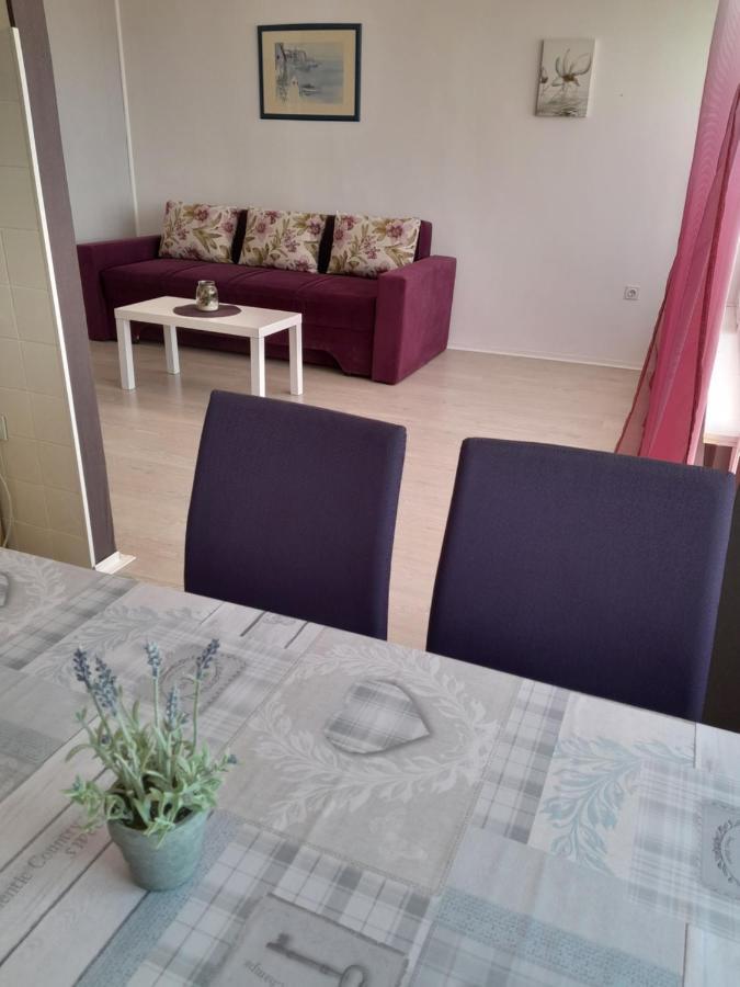 Apartman Rose Apartment Рийека Екстериор снимка